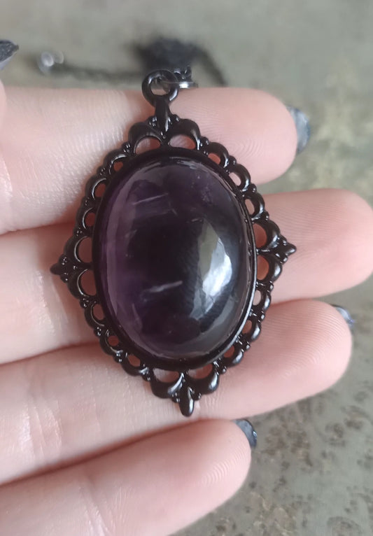 Amethyst willow necklace FAULTY